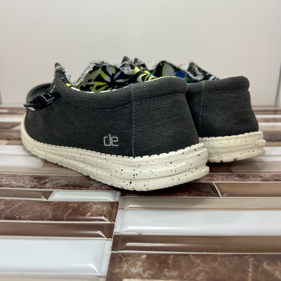 Hey Dude WALLY Stretch Men's Size 9 - Picture 5 of 15